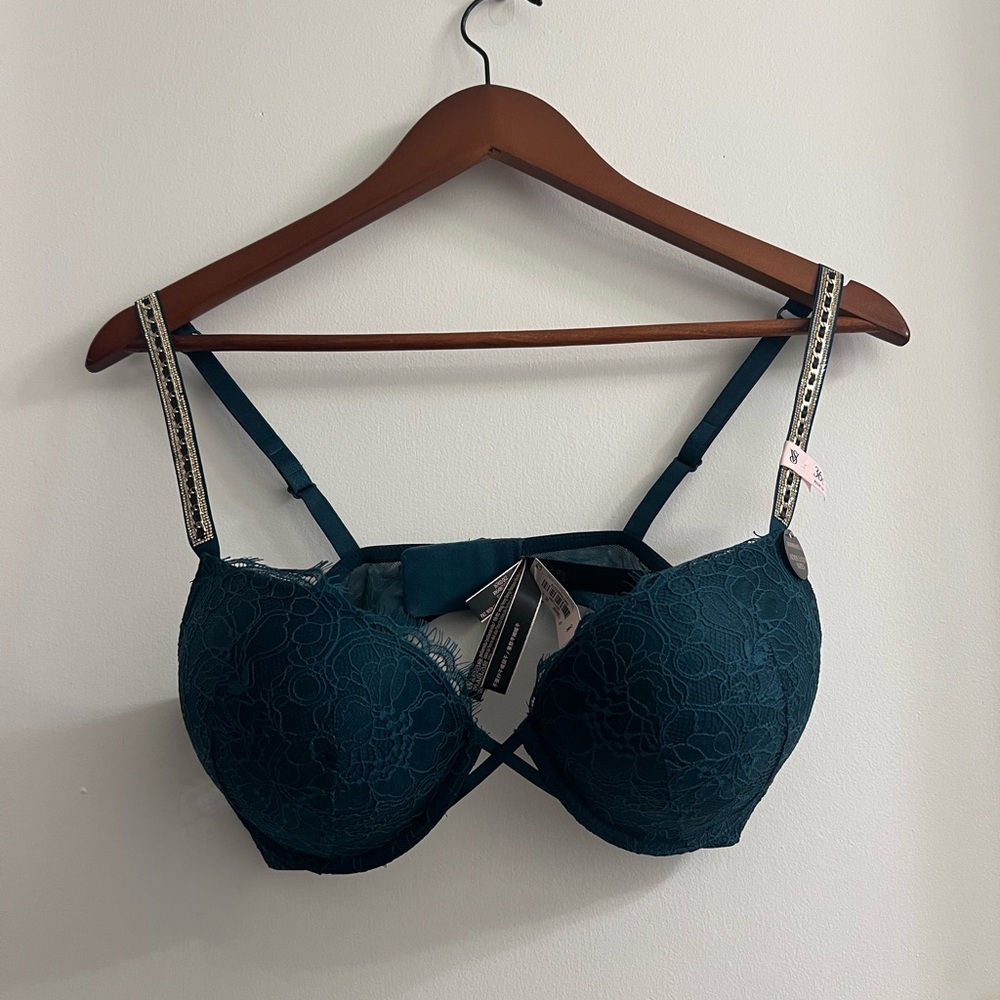 green bombshell double push up bra